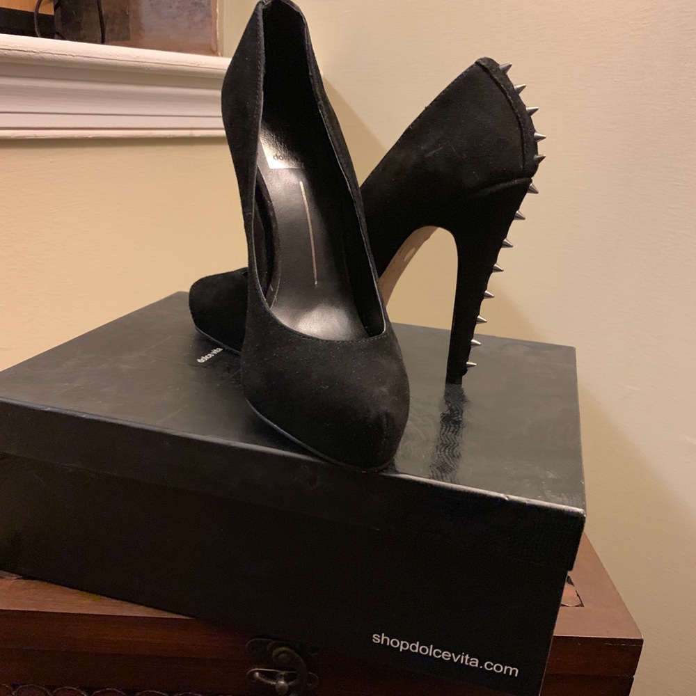 Dolce Vita Suade Pump
